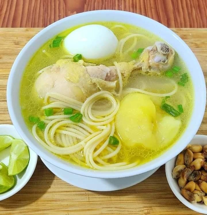 Caldo gallina